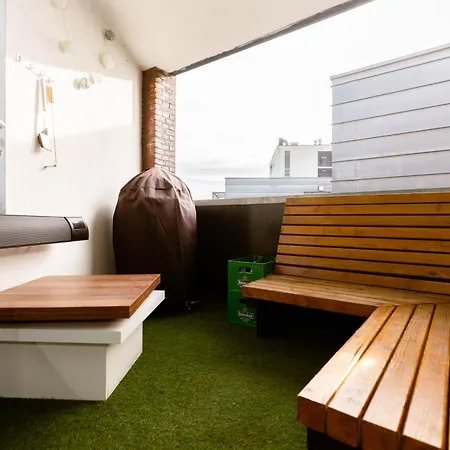 Apartament Centrally Located Modern Voorburg